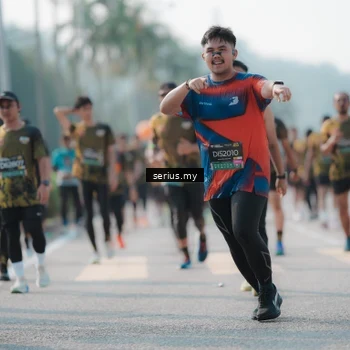 Runner Photo 6420516