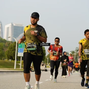 Runner Photo 6420525