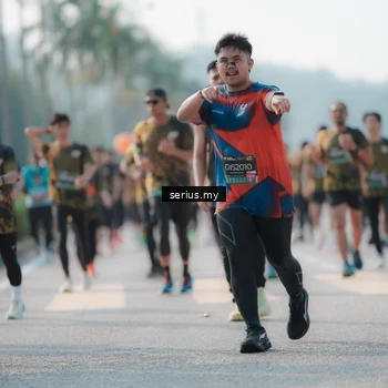 Runner Photo 6420531