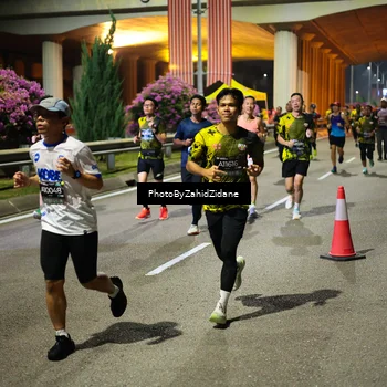 Runner Photo 6420549