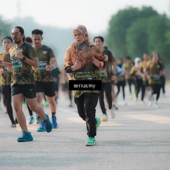 Runner Photo 6420551