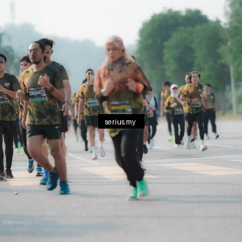 Runner Photo 6420560