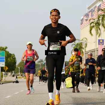 Runner Photo 6420576