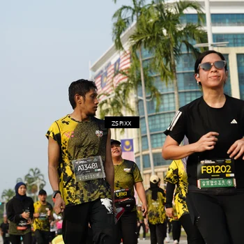 Runner Photo 6420579