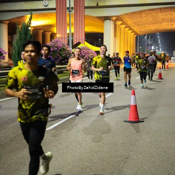 Runner Photo 6420599