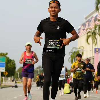 Runner Photo 6420600