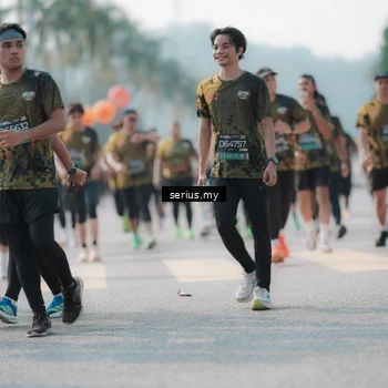 Runner Photo 6420614