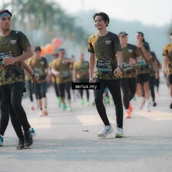 Runner Photo 6420617