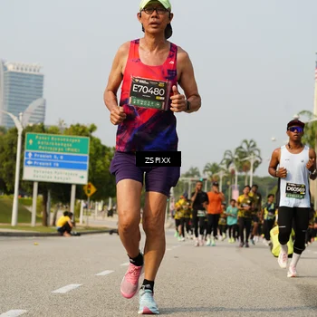 Runner Photo 6420626