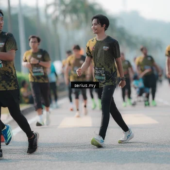 Runner Photo 6420655