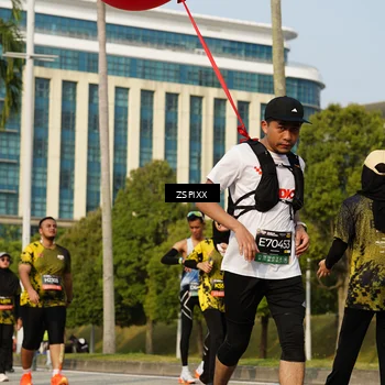 Runner Photo 6420678