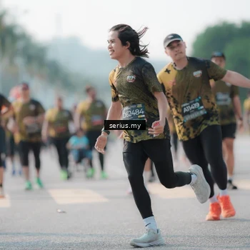Runner Photo 6420683