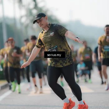 Runner Photo 6420686