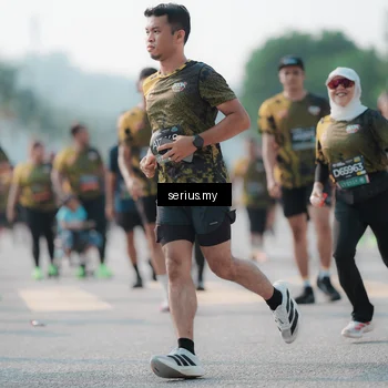 Runner Photo 6420687