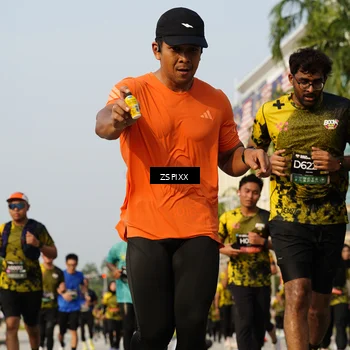 Runner Photo 6420714