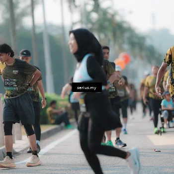 Runner Photo 6420726