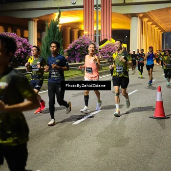Runner Photo 6420734