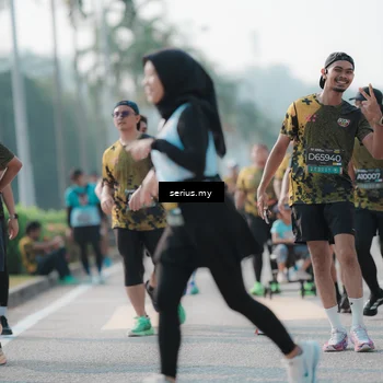 Runner Photo 6420738
