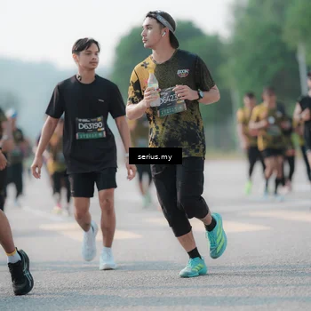 Runner Photo 6420750