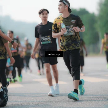 Runner Photo 6420752