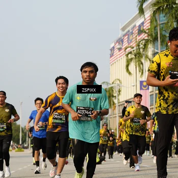 Runner Photo 6420760