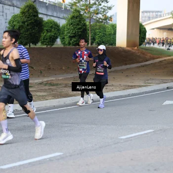 Runner Photo 6420777