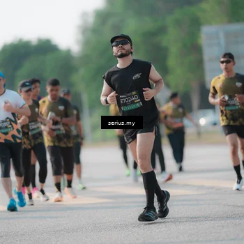 Runner Photo 6420801