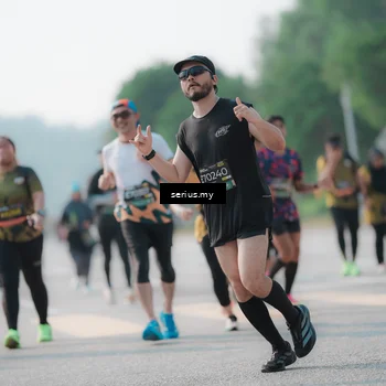 Runner Photo 6420816