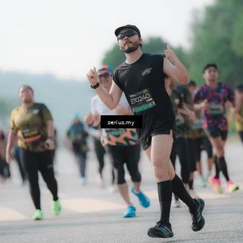 Runner Photo 6420821