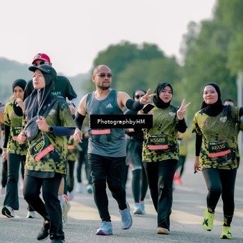 Runner Photo 6420824