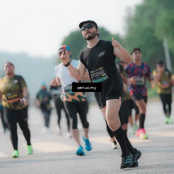 Runner Photo 6420825