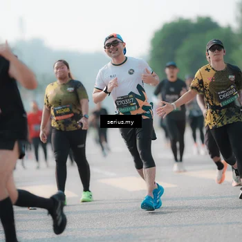 Runner Photo 6420840
