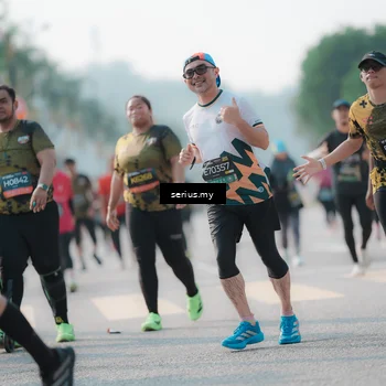 Runner Photo 6420846