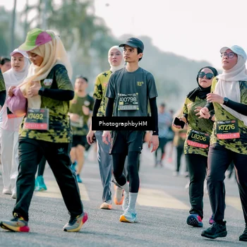 Runner Photo 6420855