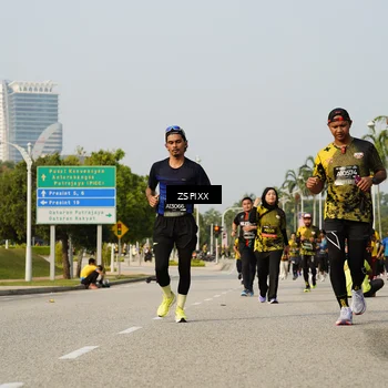 Runner Photo 6420863