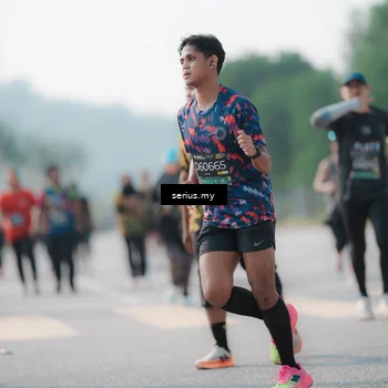 Runner Photo 6420887