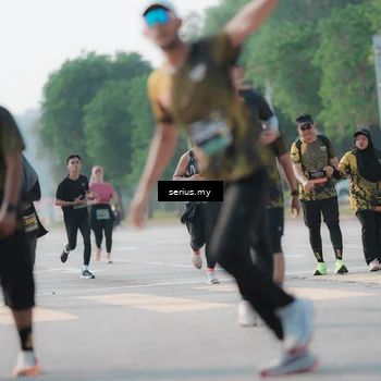 Runner Photo 6420904