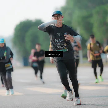 Runner Photo 6420913