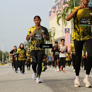 Runner Photo 6420935