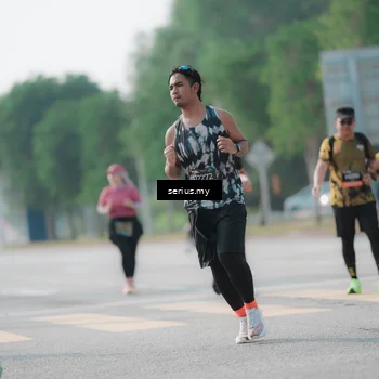 Runner Photo 6420960