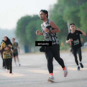 Runner Photo 6420974