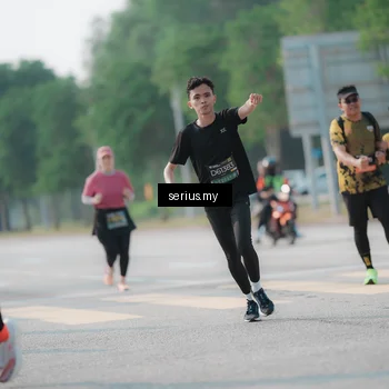 Runner Photo 6420982
