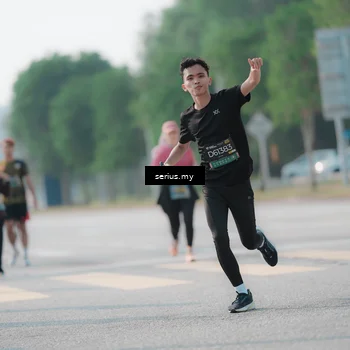 Runner Photo 6420997