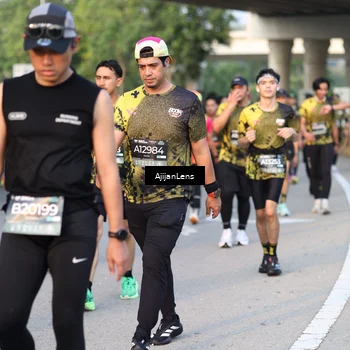 Runner Photo 6421005