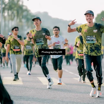 Runner Photo 6421018