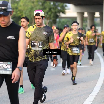 Runner Photo 6421025