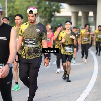 Runner Photo 6421037