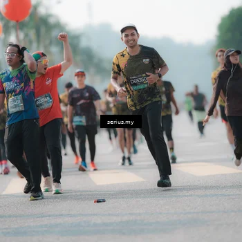 Runner Photo 6421051