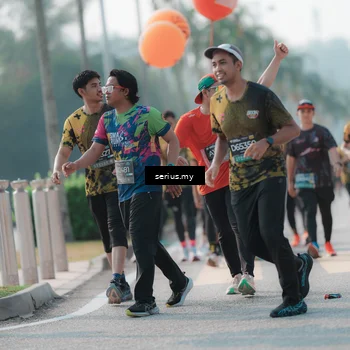 Runner Photo 6421059