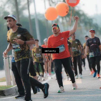 Runner Photo 6421075